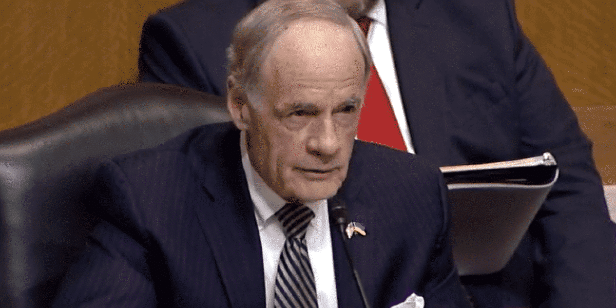Senate Environmental and Public Works Committee Chairman Sen. Tom Carper (D-Del) sought input from environmental leaders on programs to fund community recycling initiatives during a 22 May 2024 hearing
