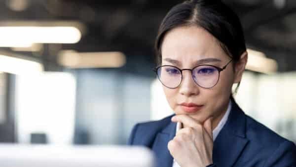 Webinar on PFAS challenges and strategies for product stewards, featuring insights on regulatory shifts, risk assessment, and sustainability practices.